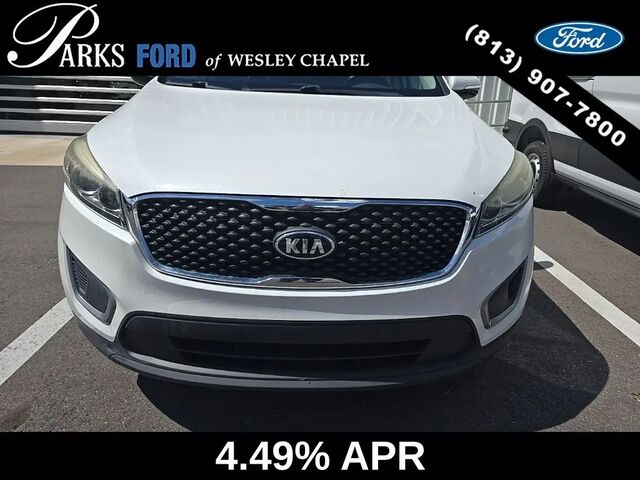 2017 Kia Sorento L