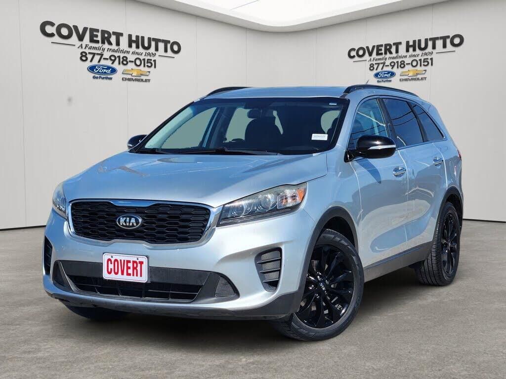 2019 Kia Sorento S V6 — photo 1 of 15