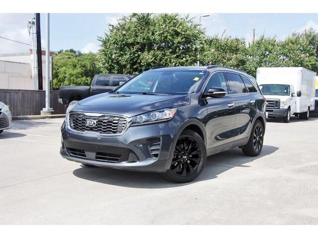 2020 Kia Sorento S V6 — photo 1 of 13