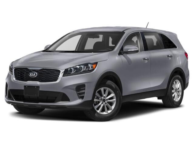 2020 Kia Sorento LX — photo 1 of 4