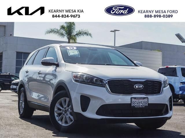 2019 Kia Sorento S V6