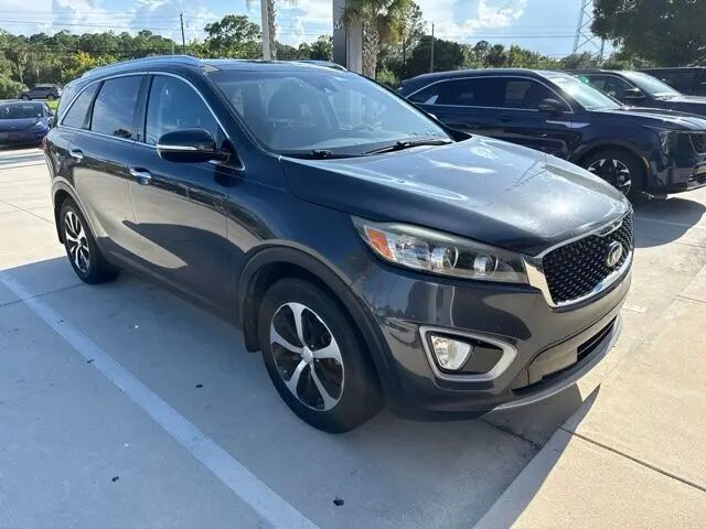 2018 Kia Sorento EX V6 — photo 1 of 13