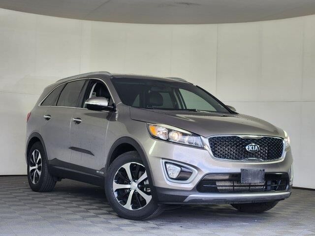 2018 Kia Sorento EX V6 — photo 1 of 13