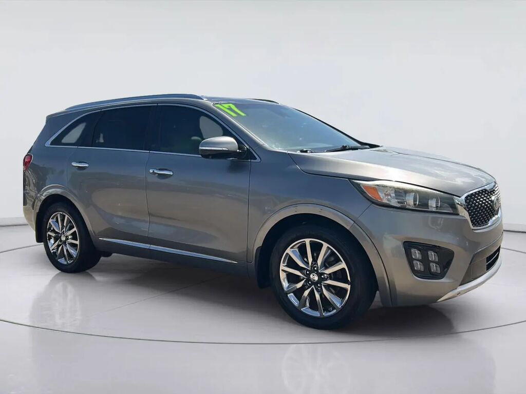 2017 Kia Sorento SX V6 — photo 1 of 13