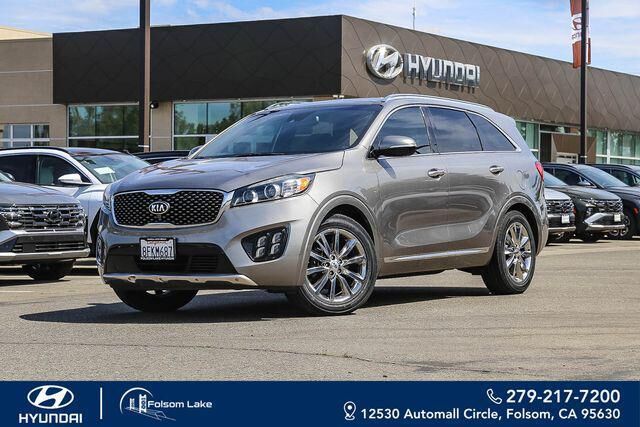 2017 Kia Sorento SX V6 — photo 1 of 24