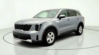 2025 Kia Sorento LX