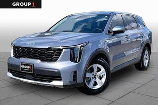 2025 Kia Sorento LX