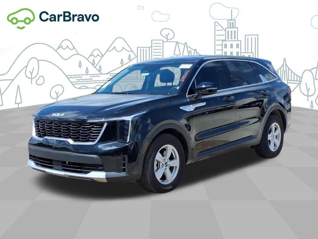 2025 Kia Sorento LX — photo 1 of 6