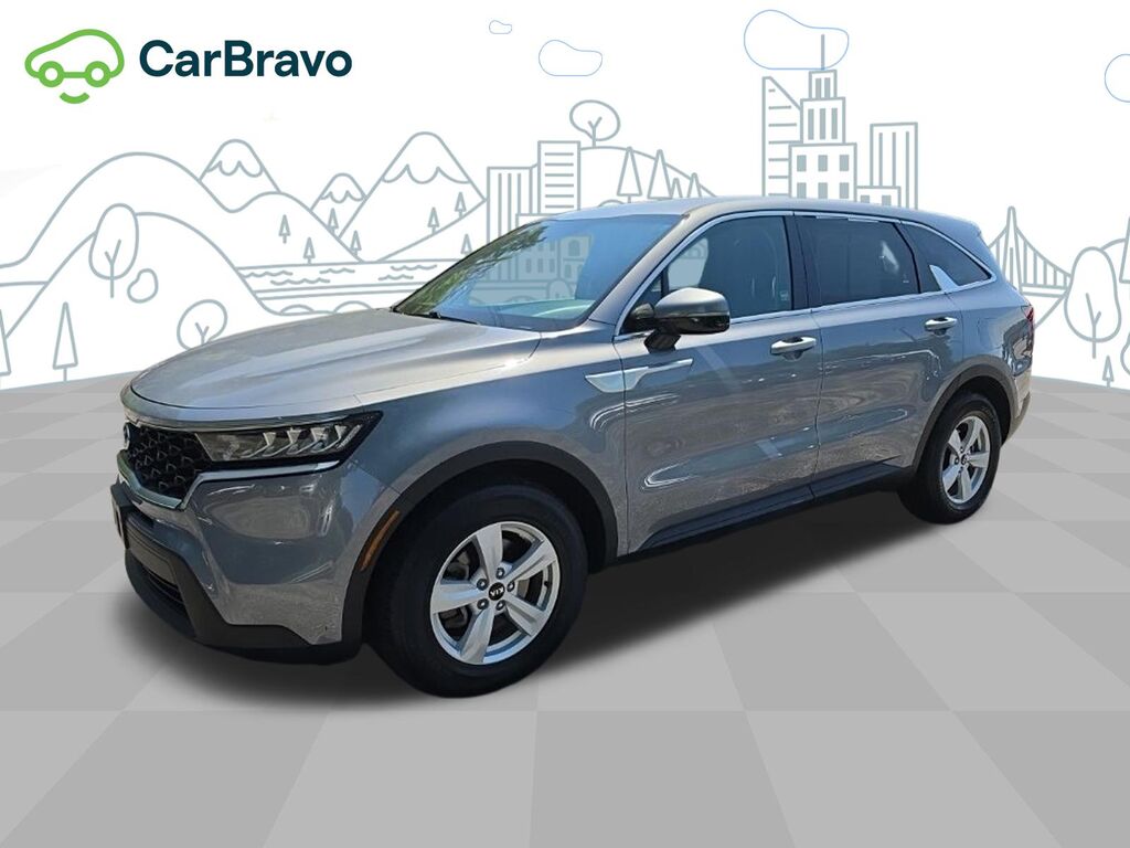 2021 Kia Sorento LX — photo 1 of 6
