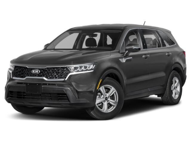 2021 Kia Sorento LX — photo 1 of 4