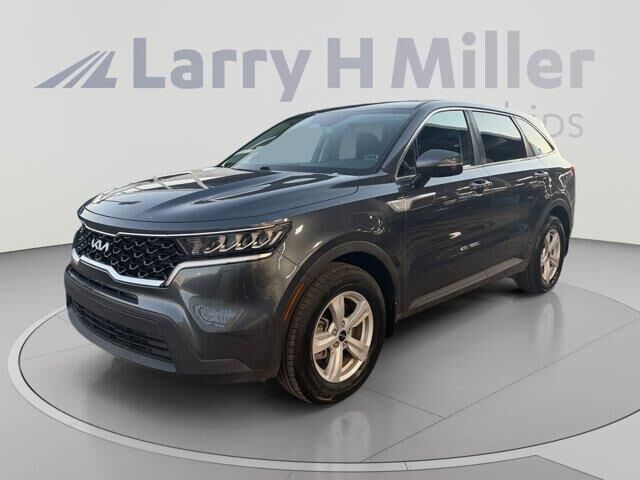2022 Kia Sorento LX