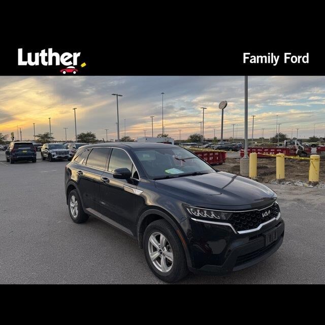 2023 Kia Sorento LX