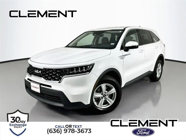 2022 Kia Sorento LX