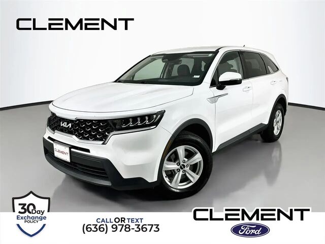 2022 Kia Sorento LX