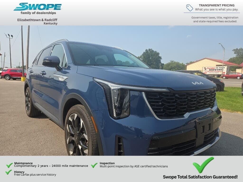 2024 Kia Sorento EX — photo 1 of 3