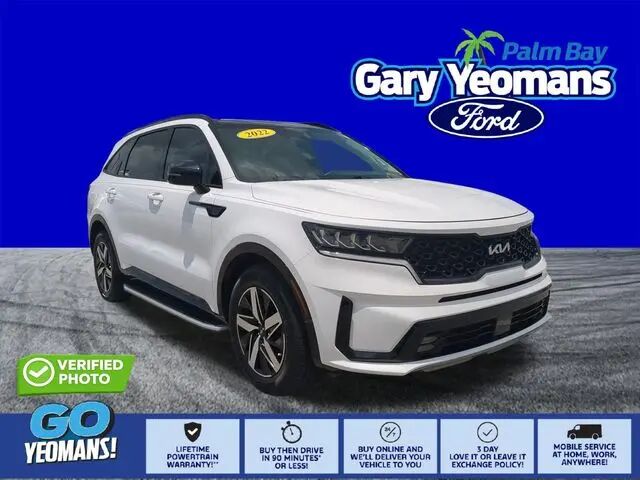 2022 Kia Sorento EX — photo 1 of 39