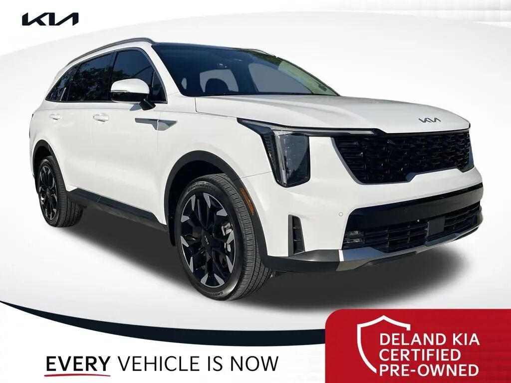 2025 Kia Sorento EX — photo 1 of 13