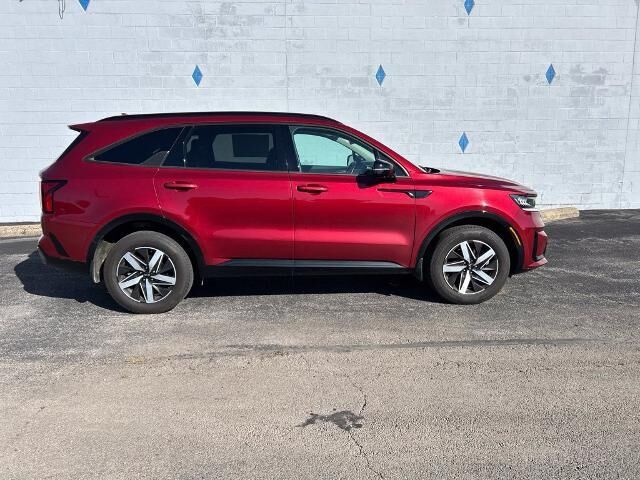 2021 Kia Sorento EX — photo 1 of 1