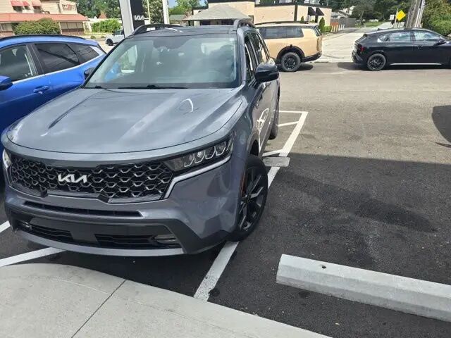 2023 Kia Sorento X-Line EX — photo 1 of 13