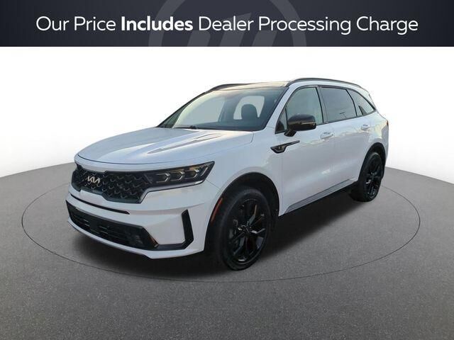 2022 Kia Sorento SX — photo 1 of 13
