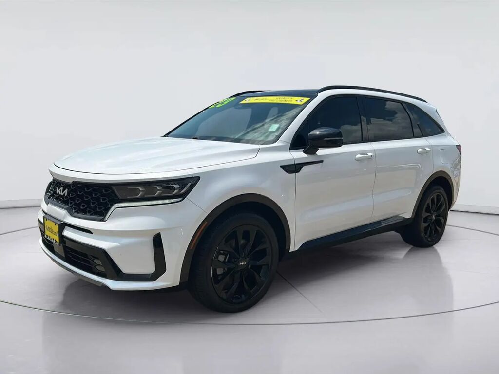 2023 Kia Sorento SX — photo 1 of 24