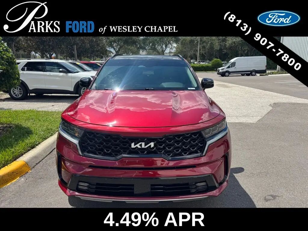 2022 Kia Sorento SX — photo 1 of 7