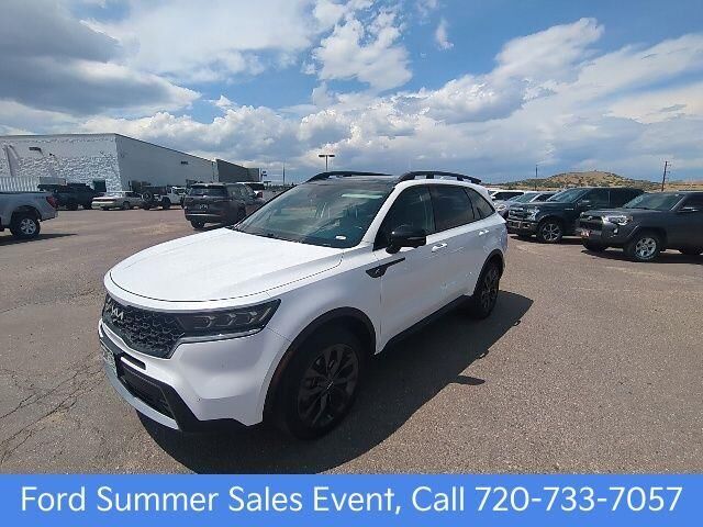 2022 Kia Sorento SX — photo 1 of 52
