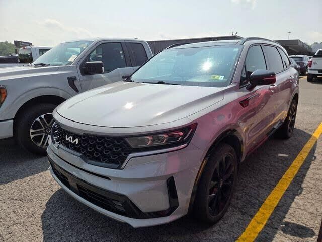 2022 Kia Sorento SX — photo 1 of 1