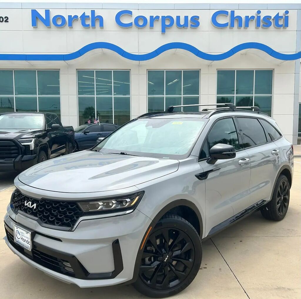 2022 Kia Sorento SX — photo 1 of 13