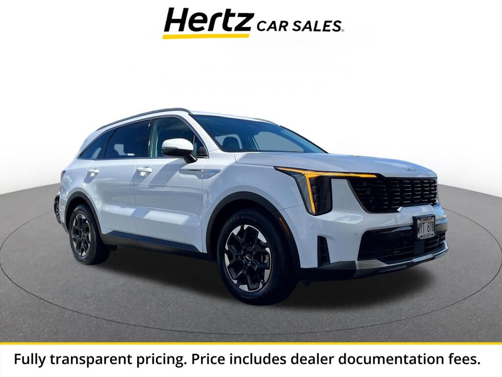2024 Kia Sorento S — photo 1 of 13