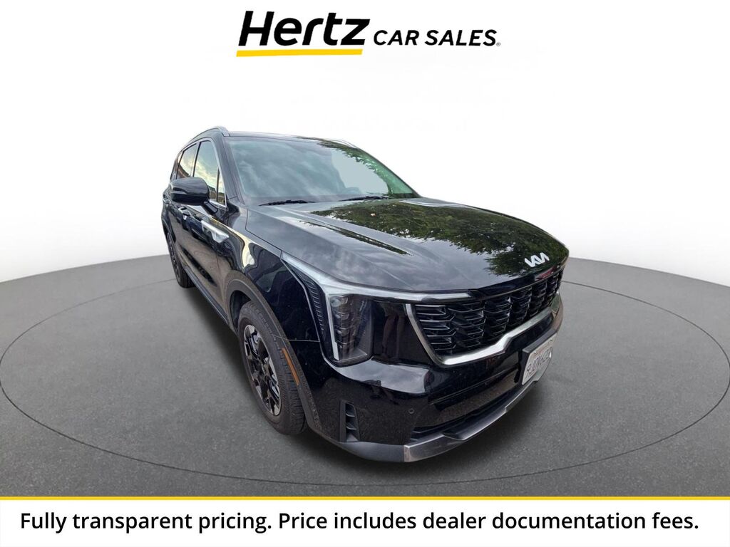 2024 Kia Sorento S — photo 1 of 14