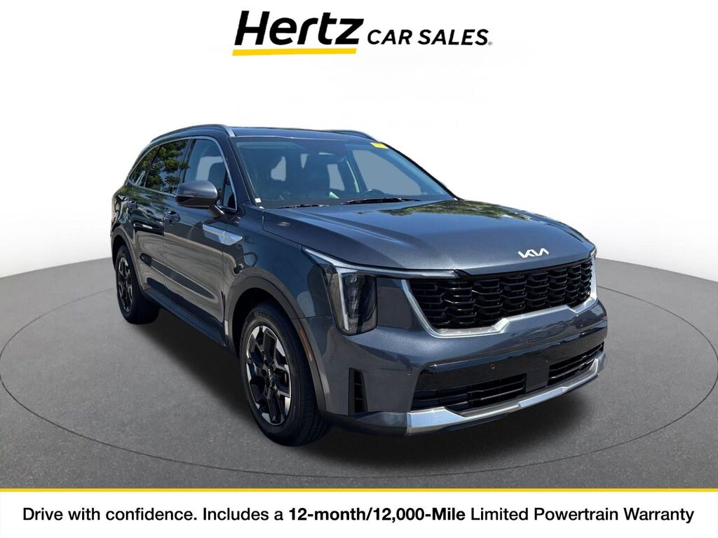 2024 Kia Sorento S — photo 1 of 11