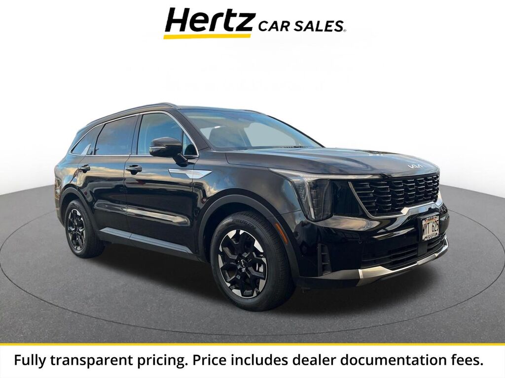 2024 Kia Sorento S — photo 1 of 13