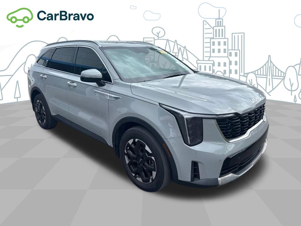 2024 Kia Sorento S — photo 1 of 6