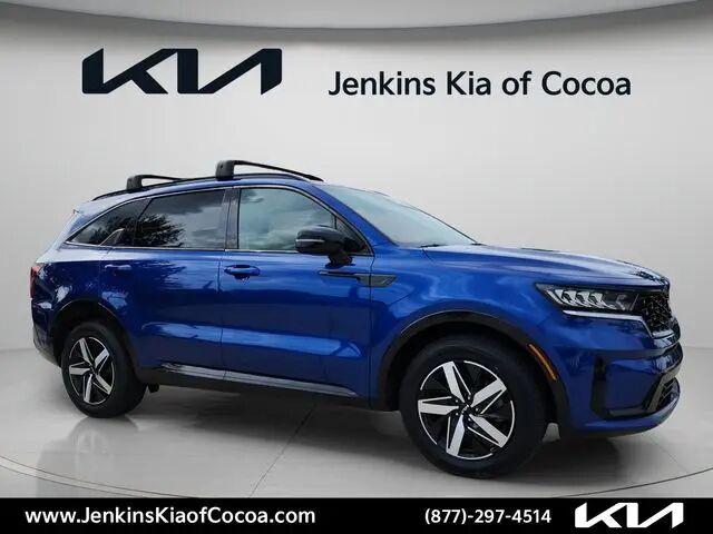 2023 Kia Sorento S — photo 1 of 19