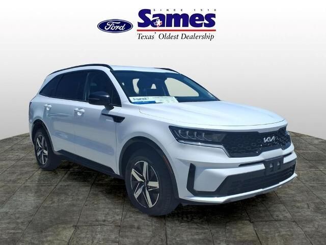 2023 Kia Sorento S — photo 1 of 13
