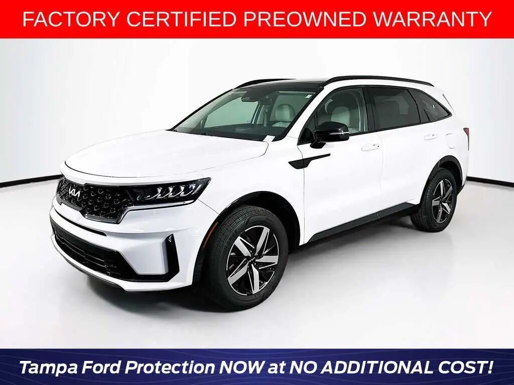 2023 Kia Sorento S — photo 1 of 13
