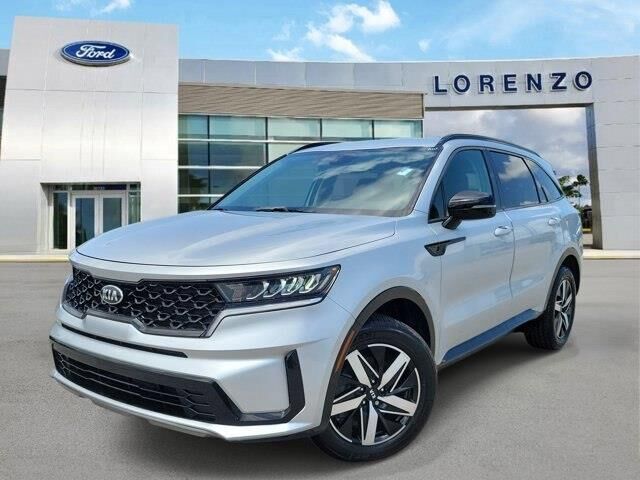 2021 Kia Sorento S — photo 1 of 26