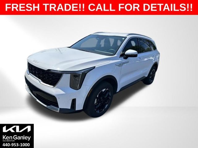 2025 Kia Sorento S — photo 1 of 12