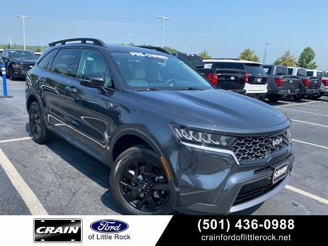 2023 Kia Sorento X-Line S — photo 1 of 13