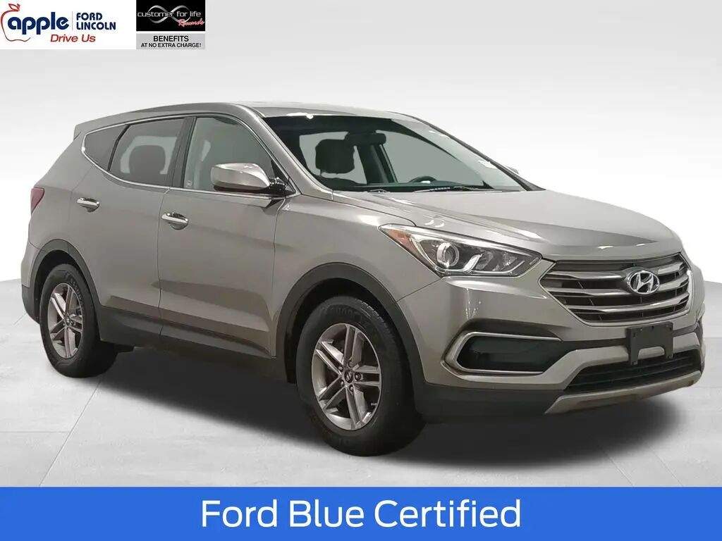 2017 Hyundai SANTA FE Sport 2.4L — photo 1 of 12