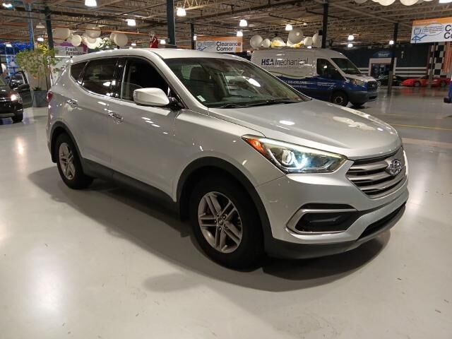 2017 Hyundai SANTA FE Sport 2.4L — photo 1 of 13