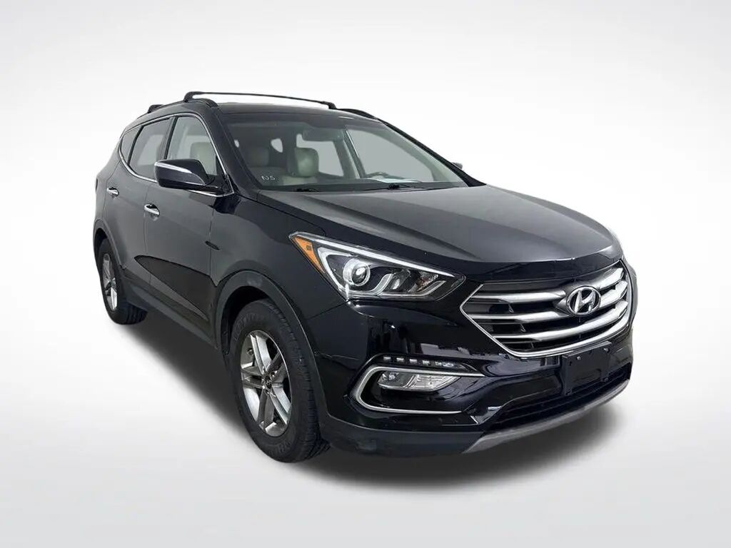 2018 Hyundai SANTA FE Sport 2.4L — photo 1 of 10