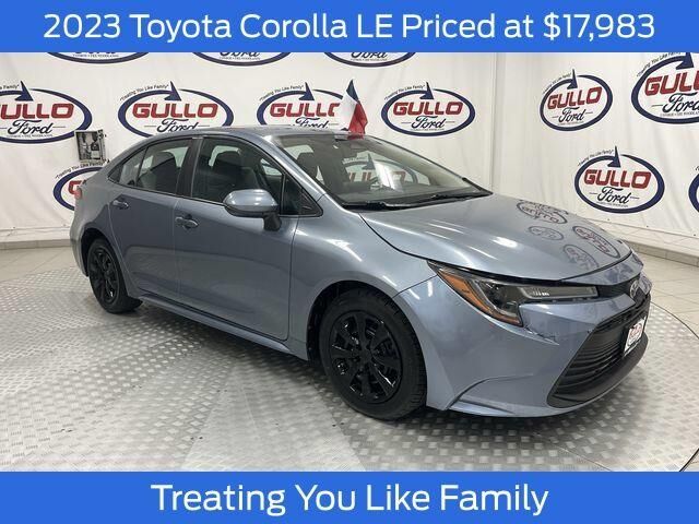2023 Toyota Corolla LE — photo 1 of 13