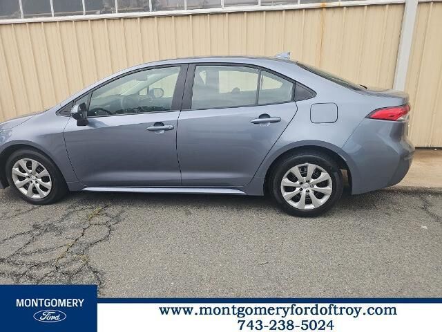 2024 Toyota Corolla LE — photo 1 of 26