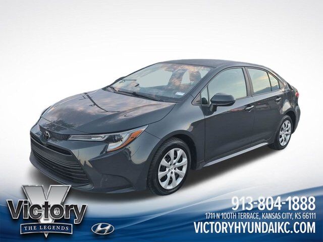 2024 Toyota Corolla LE — photo 1 of 13