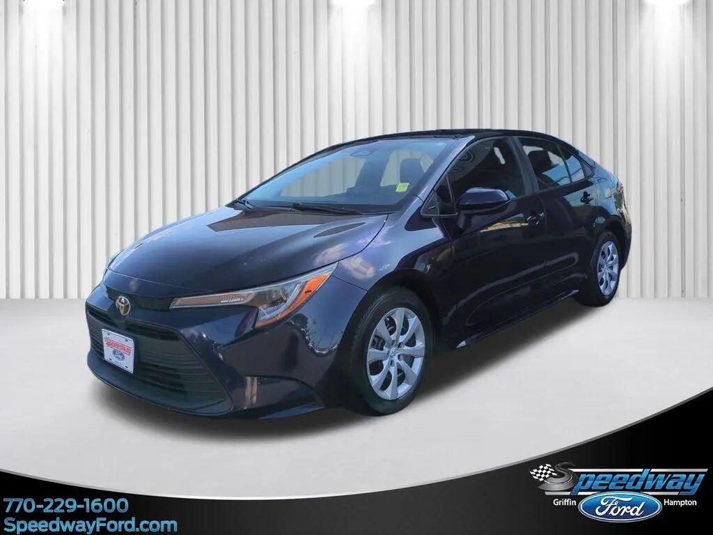 2024 Toyota Corolla LE — photo 1 of 13