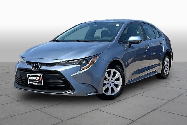 2024 Toyota Corolla LE — photo 1 of 24