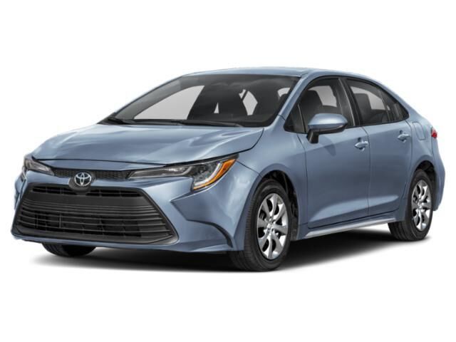 2025 Toyota Corolla LE — photo 1 of 13