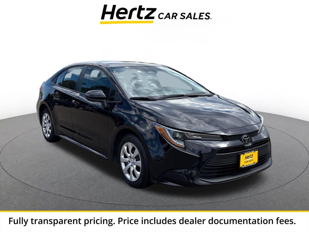 2025 Toyota Corolla LE — photo 1 of 11